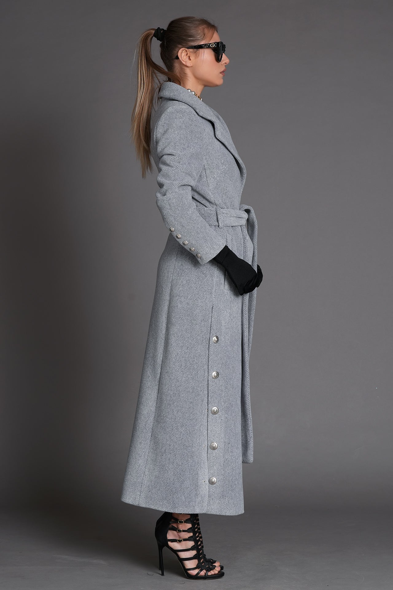 Carry  in Business Grey coat