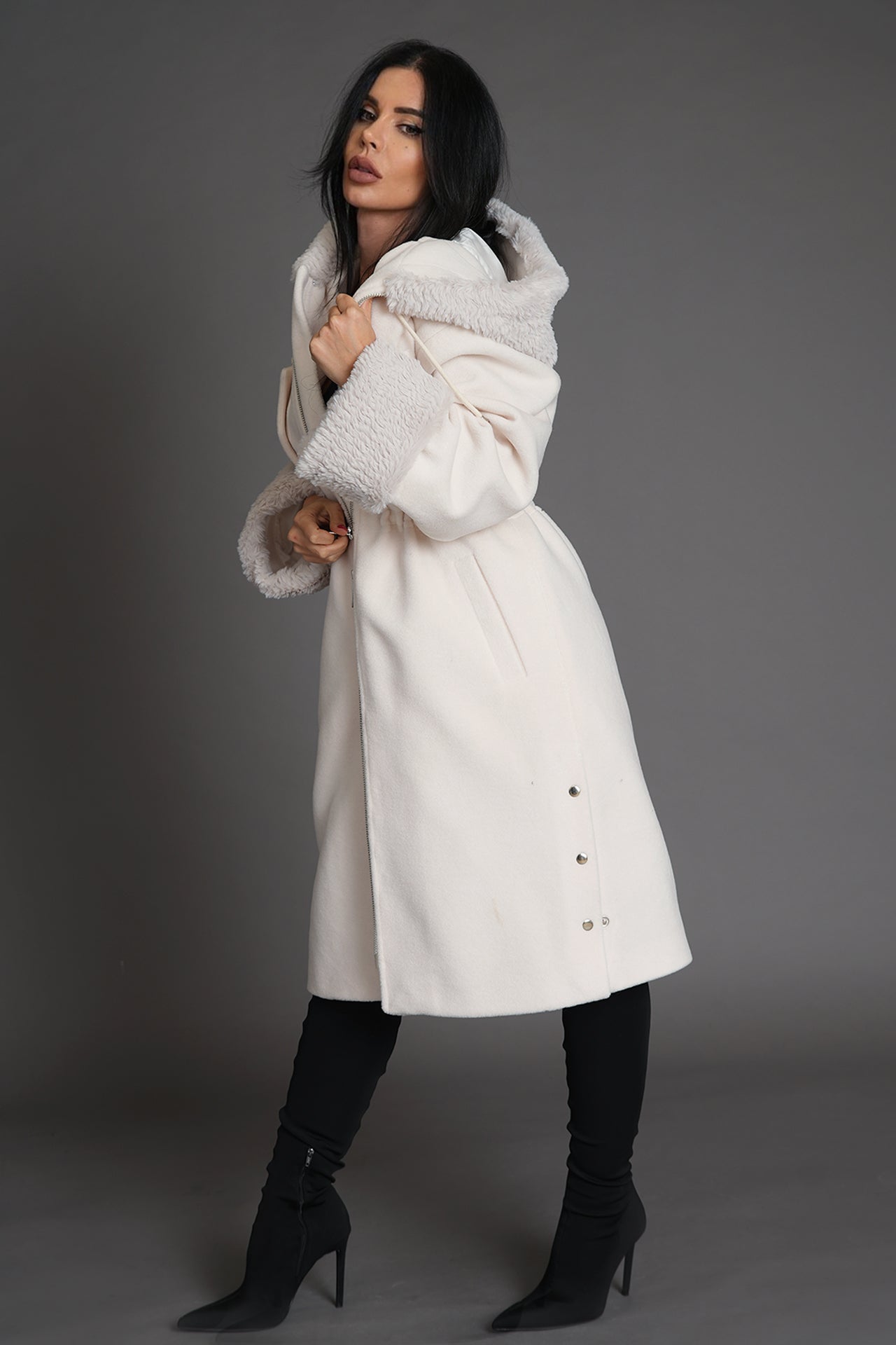 Bennato in vanilla coat